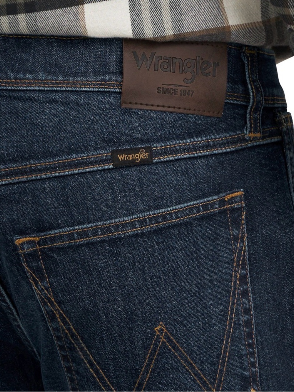 NWT Wrangler Regular Fit Jeans Men’s 34x29 Dark Wash Stretch Classic Straight